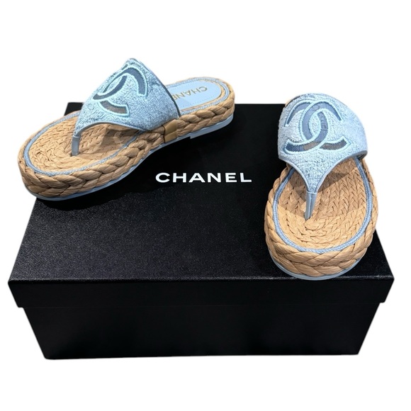 CHANEL Thong Slides Espadrilles Sandal Size 37 NEW - Picture 4 of 16